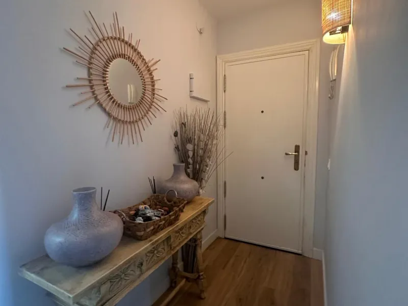 Apartment - Top Floor Apartment в продаже в Mijas, Málaga. В доме 2 спален и 2 ванных комнат. Площадь дома 143 м²