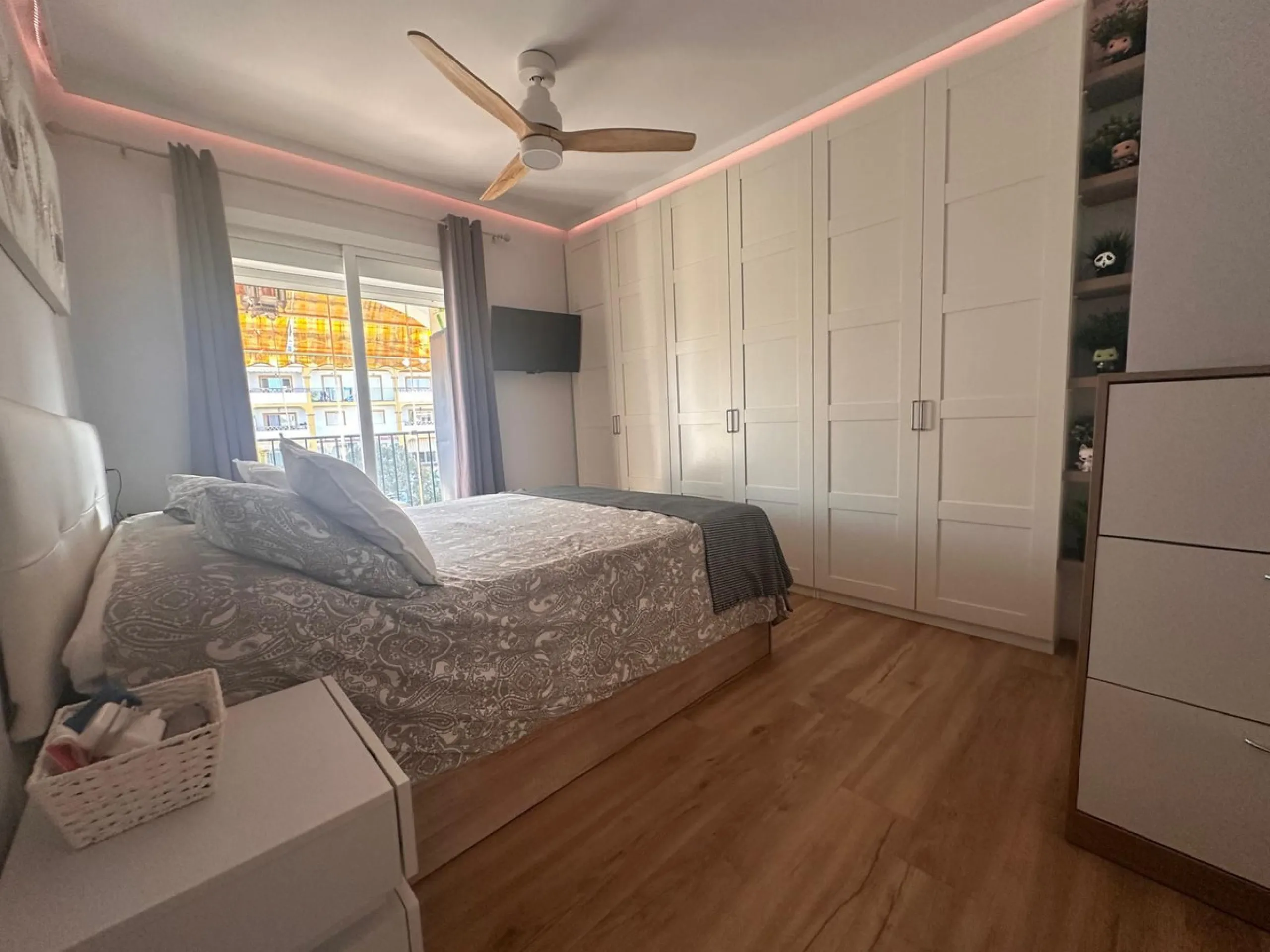 Apartment - Top Floor Apartment в продаже в Mijas, Málaga. В доме 2 спален и 2 ванных комнат. Площадь дома 143 м²