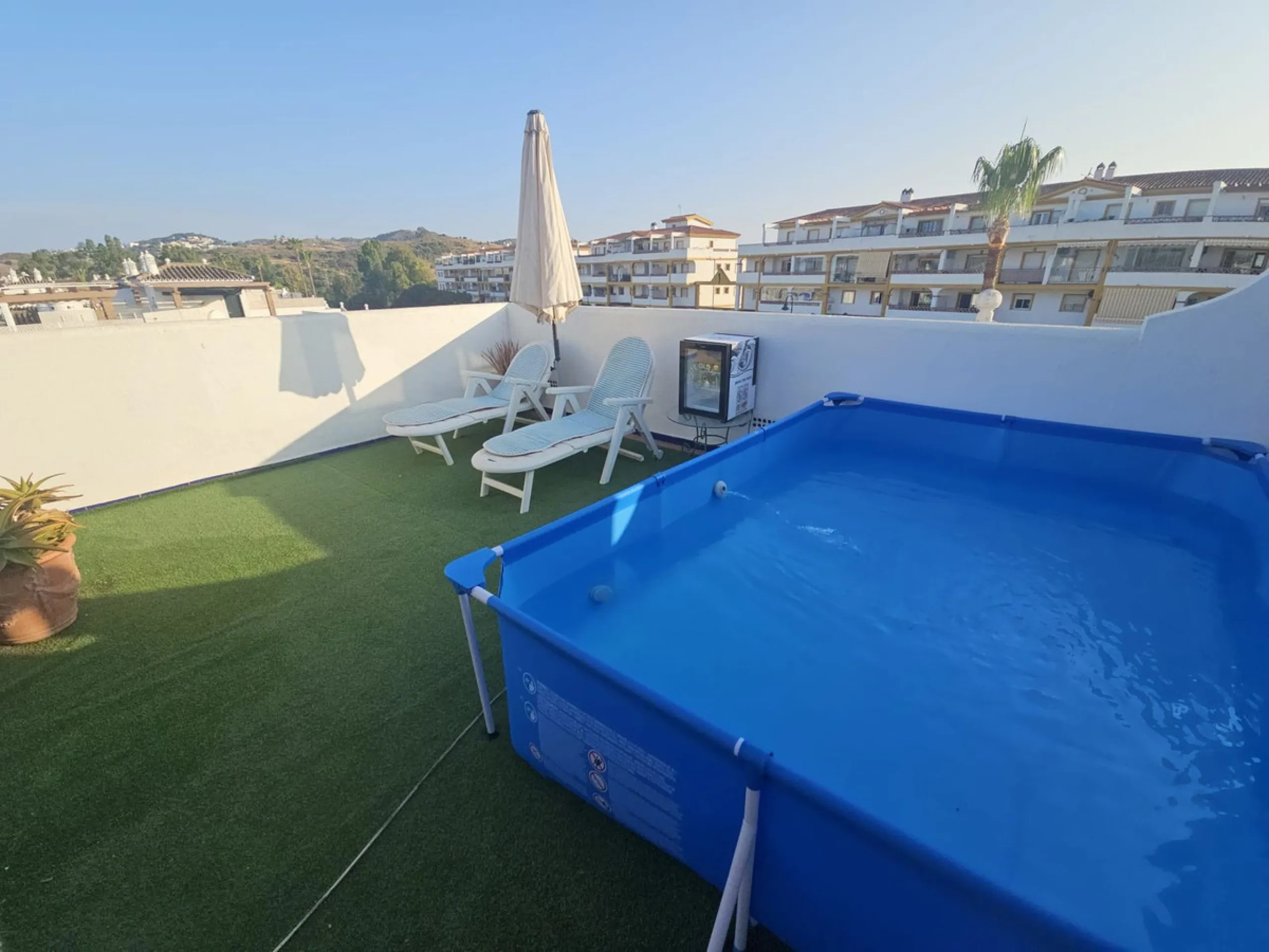Apartment - Top Floor Apartment в продаже в Mijas, Málaga. В доме 2 спален и 2 ванных комнат. Площадь дома 143 м²