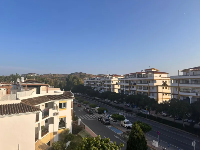 Apartment - Top Floor Apartment в продаже в Mijas, Málaga. В доме 2 спален и 2 ванных комнат. Площадь дома 143 м²