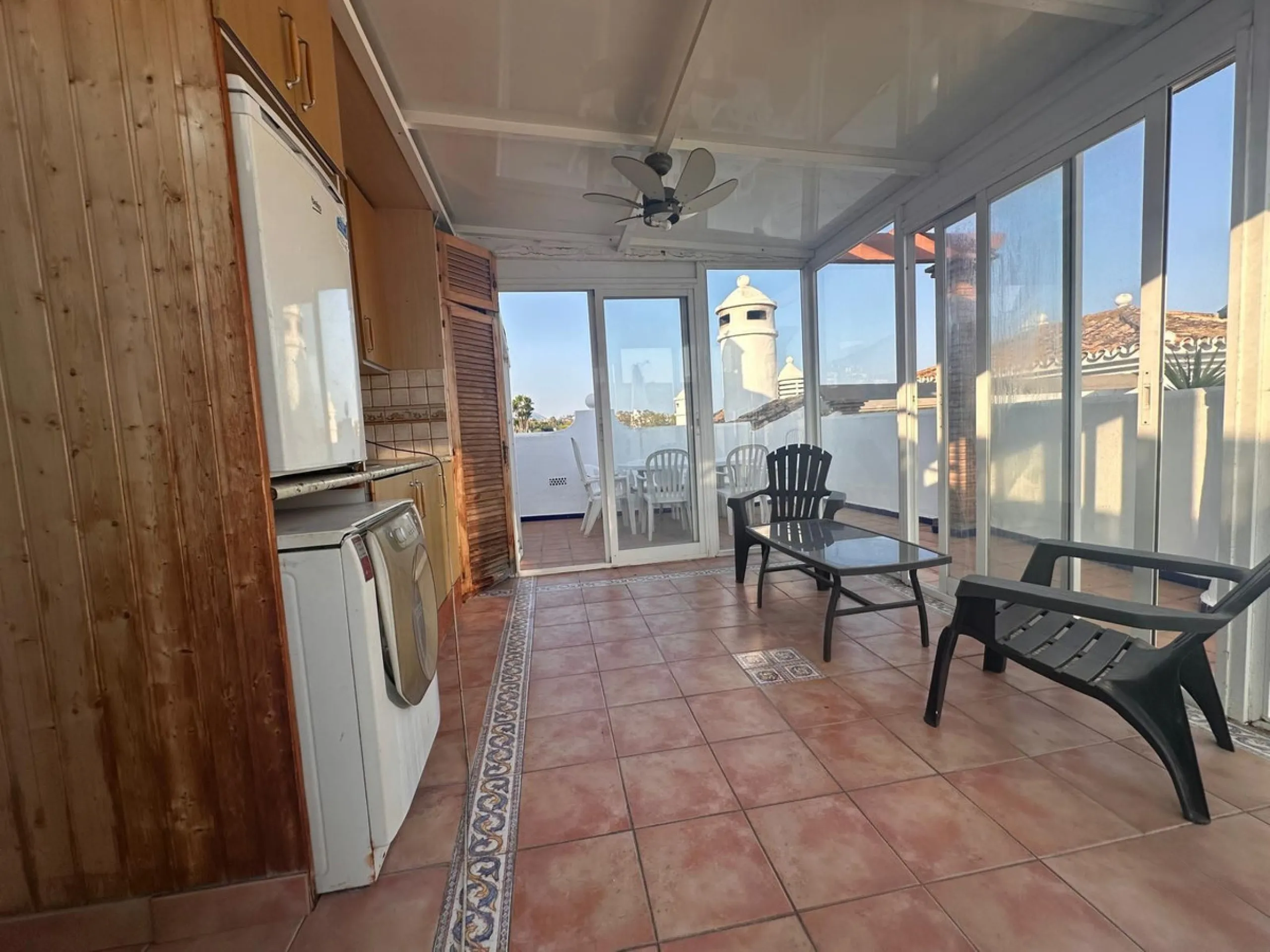 Apartment - Top Floor Apartment в продаже в Mijas, Málaga. В доме 2 спален и 2 ванных комнат. Площадь дома 143 м²