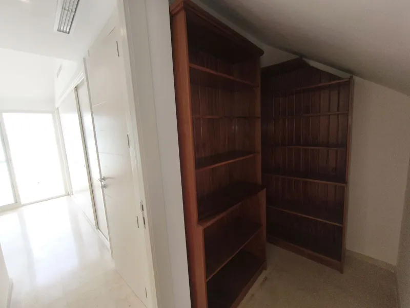 House - Townhouse в продаже в Mijas, Málaga. В доме 3 спален и 4 ванных комнат. Площадь дома 200 м². Площадь участка 18 м²