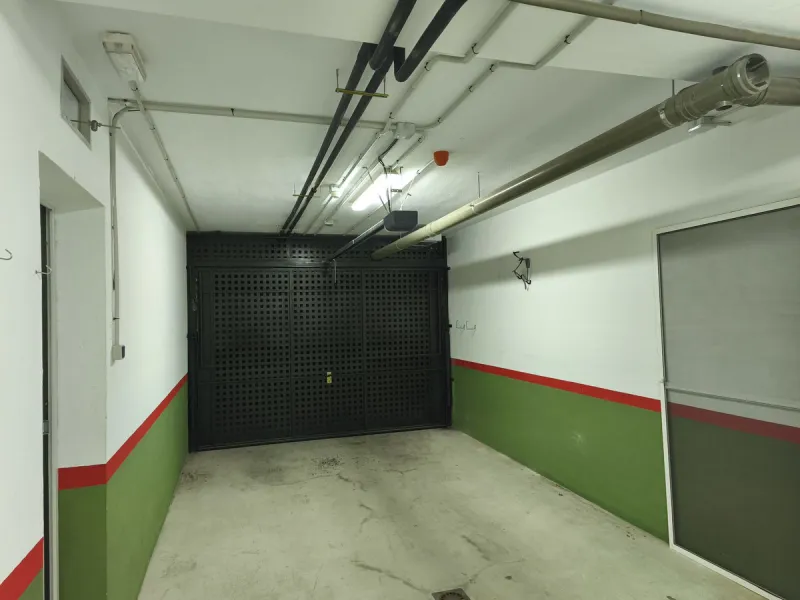 House - Townhouse в продаже в Mijas, Málaga. В доме 3 спален и 4 ванных комнат. Площадь дома 200 м². Площадь участка 18 м²