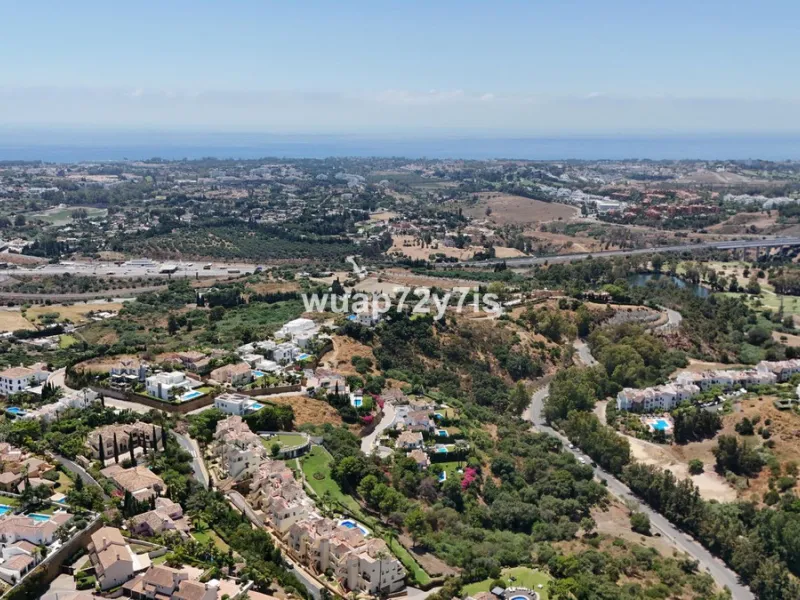 Plot - Residential Plot в продаже в Benahavís, Málaga. Площадь дома 3000 м². Площадь участка 7138 м²