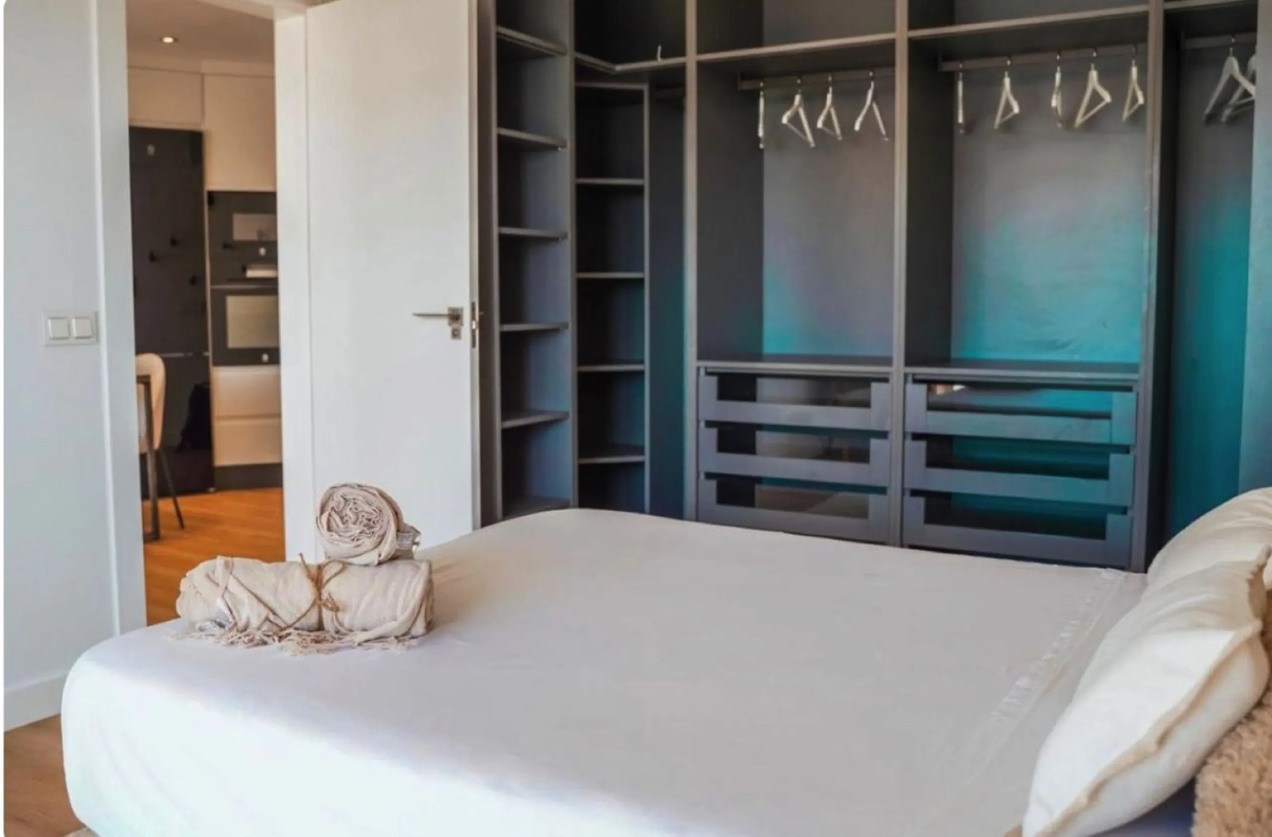 Apartment - Middle Floor Apartment в продаже в Marbella, Málaga. В доме 1 спален и 1 ванных комнат. Площадь дома 78 м²