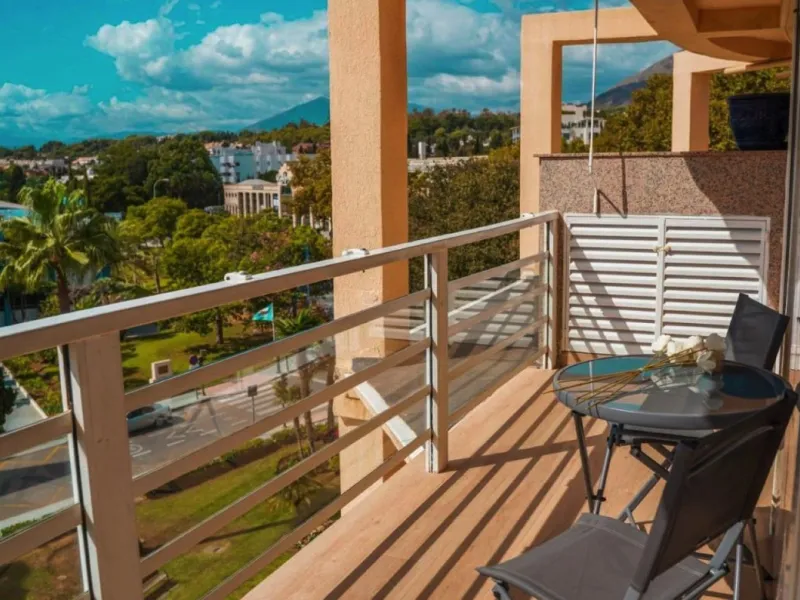 Apartment - Middle Floor Apartment в продаже в Marbella, Málaga. В доме 1 спален и 1 ванных комнат. Площадь дома 78 м²