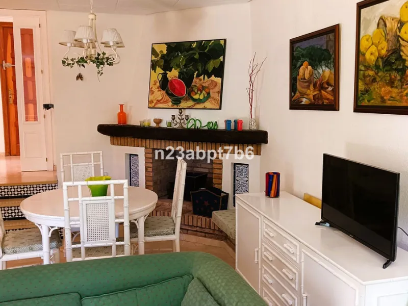 Apartment - Ground Floor Apartment в продаже в Marbella, Málaga. В доме 2 спален и 2 ванных комнат. Площадь дома 109 м²