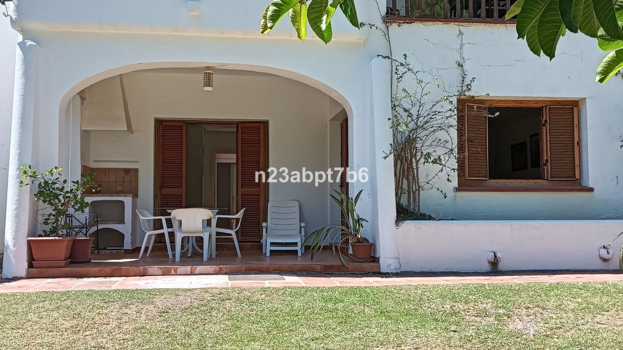Apartment - Ground Floor Apartment в продаже в Marbella, Málaga. В доме 2 спален и 2 ванных комнат. Площадь дома 109 м²