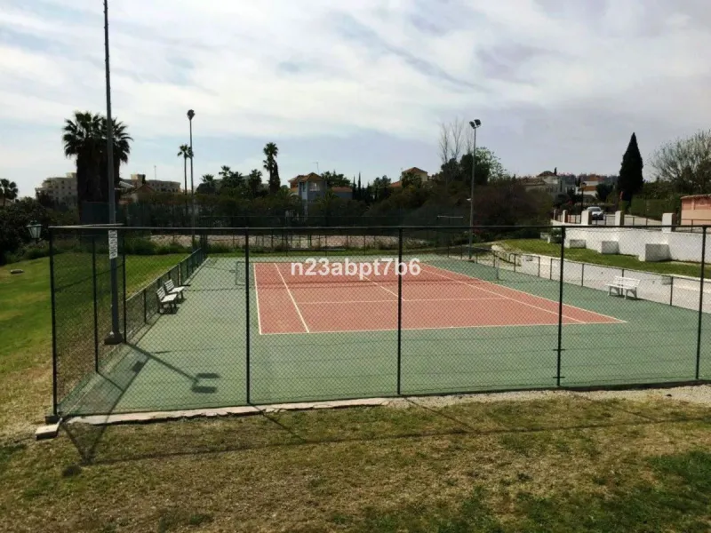 Apartment - Ground Floor Apartment в продаже в Marbella, Málaga. В доме 2 спален и 2 ванных комнат. Площадь дома 109 м²