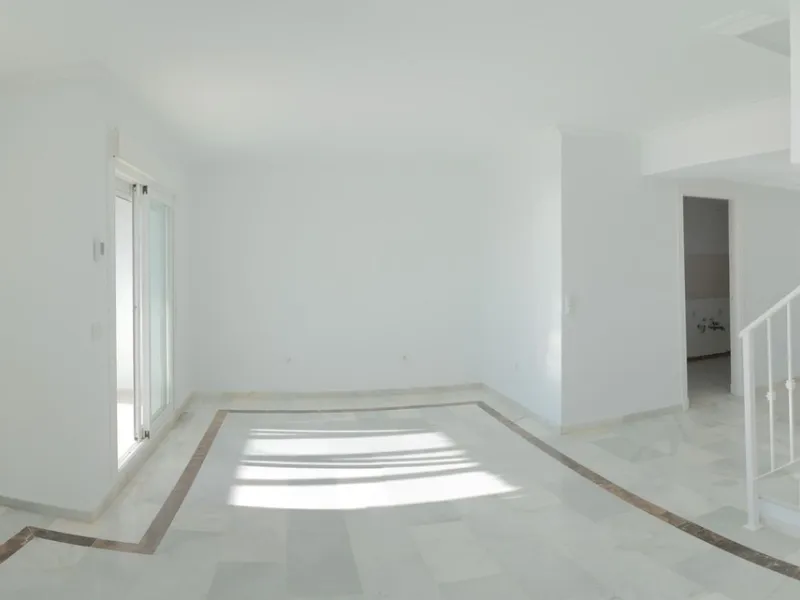 Penthouse Duplex, Casares, Costa del Sol.