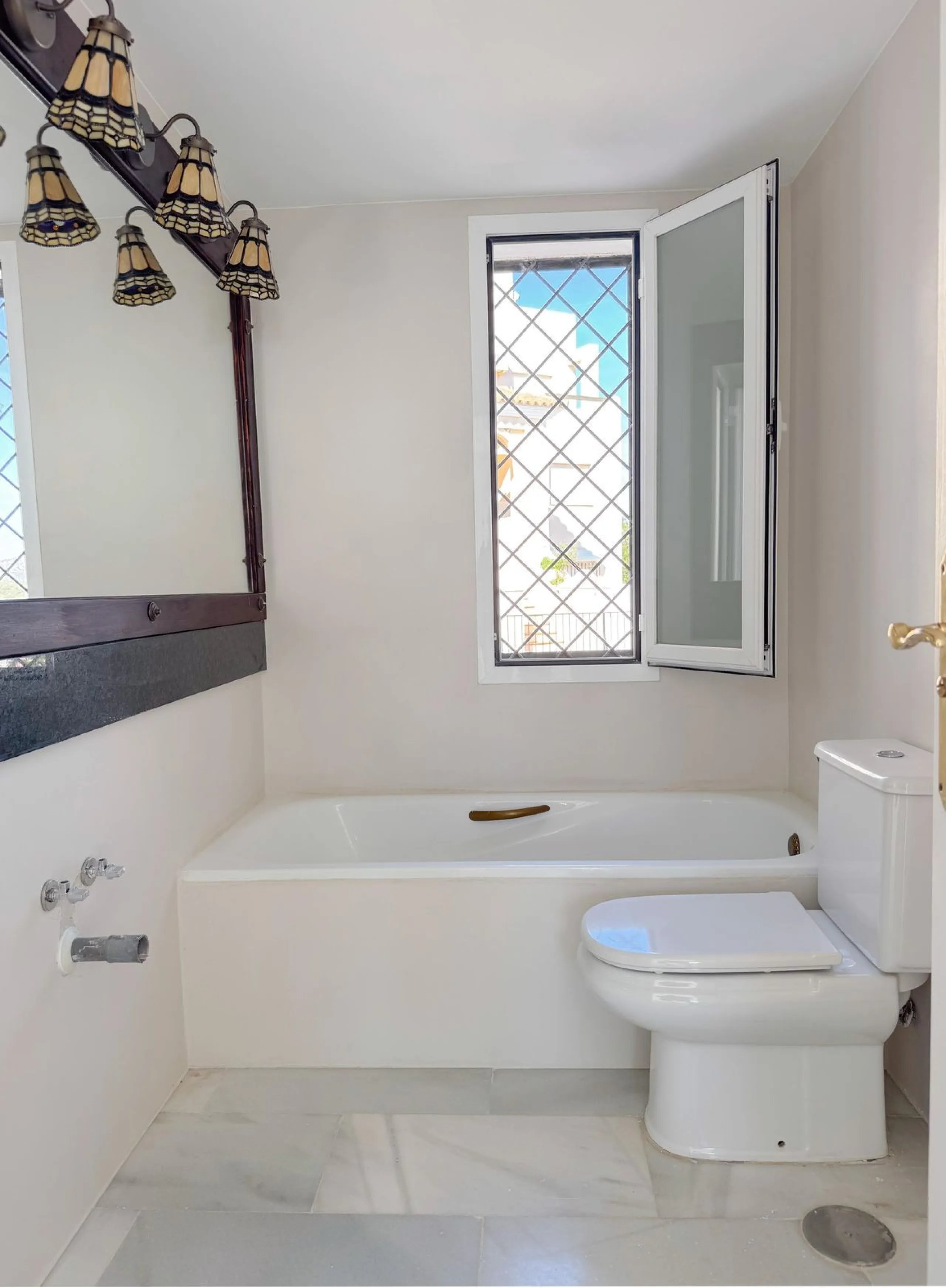Penthouse Duplex, Casares, Costa del Sol.
