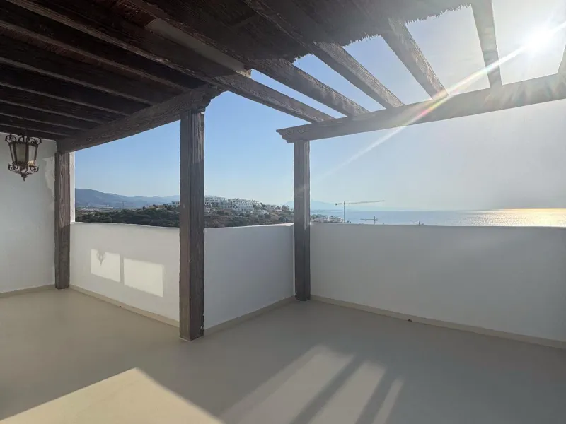 Penthouse Duplex, Casares, Costa del Sol.