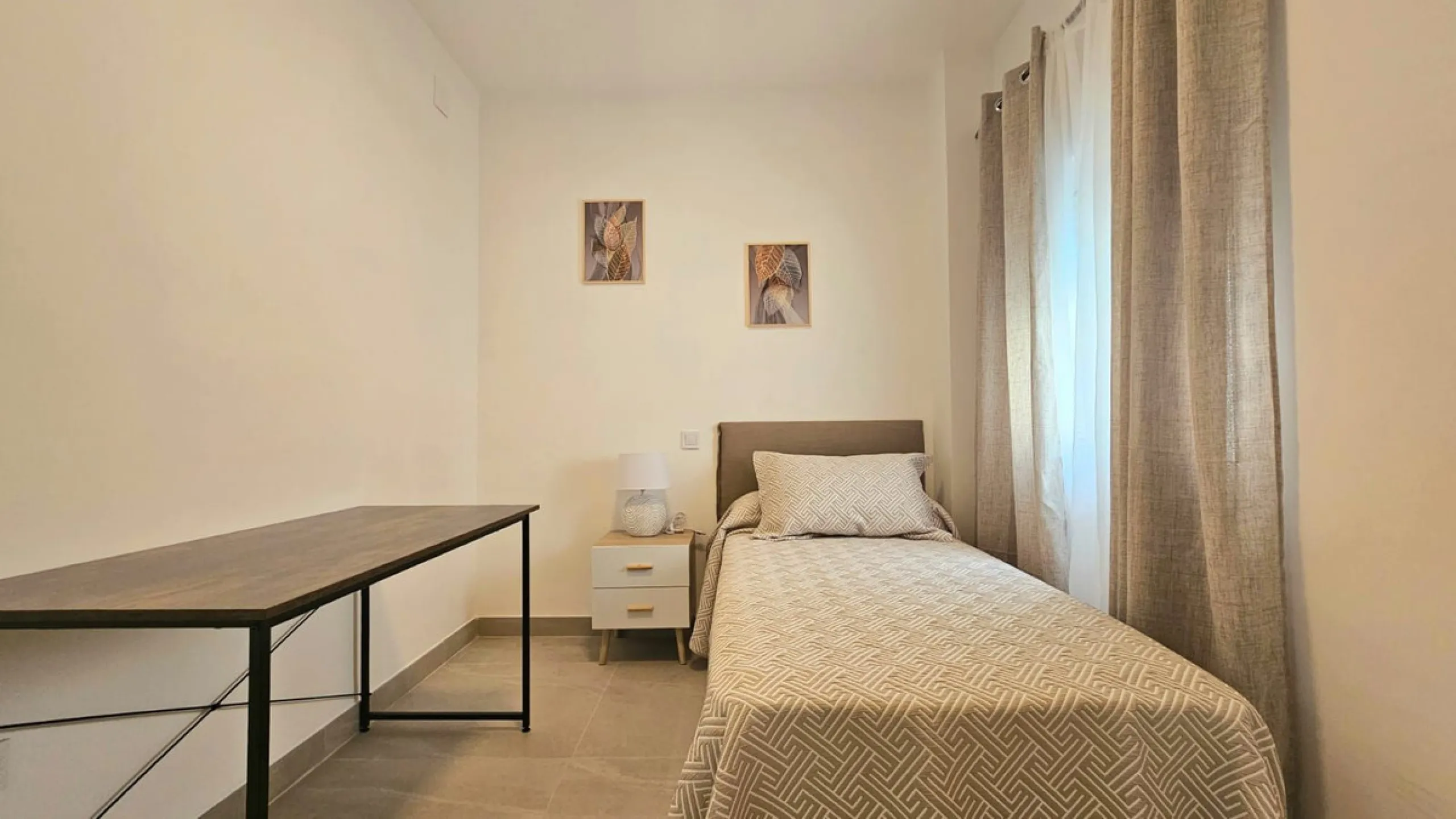Middle Floor Apartment, Fuengirola, Costa del Sol.