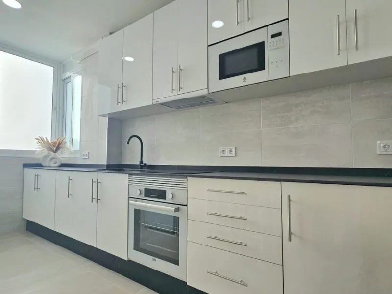 Middle Floor Apartment, Fuengirola, Costa del Sol.