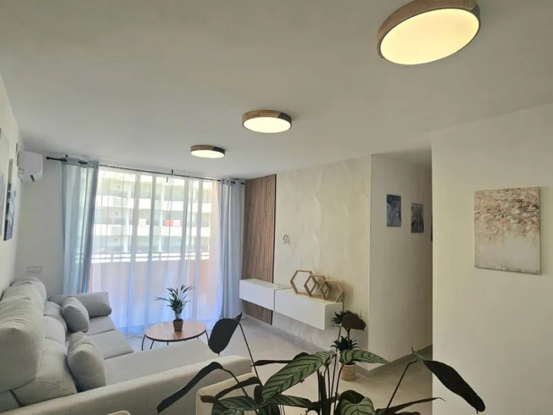 Middle Floor Apartment, Fuengirola, Costa del Sol.