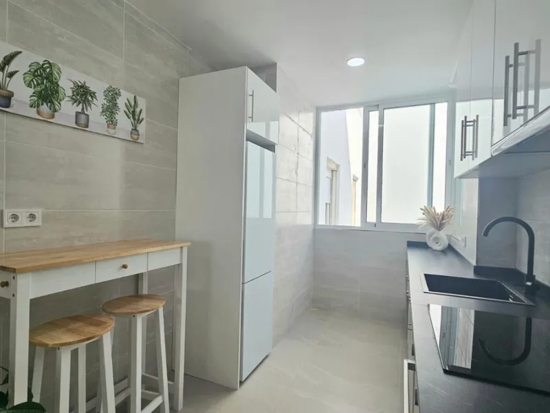 Middle Floor Apartment, Fuengirola, Costa del Sol.