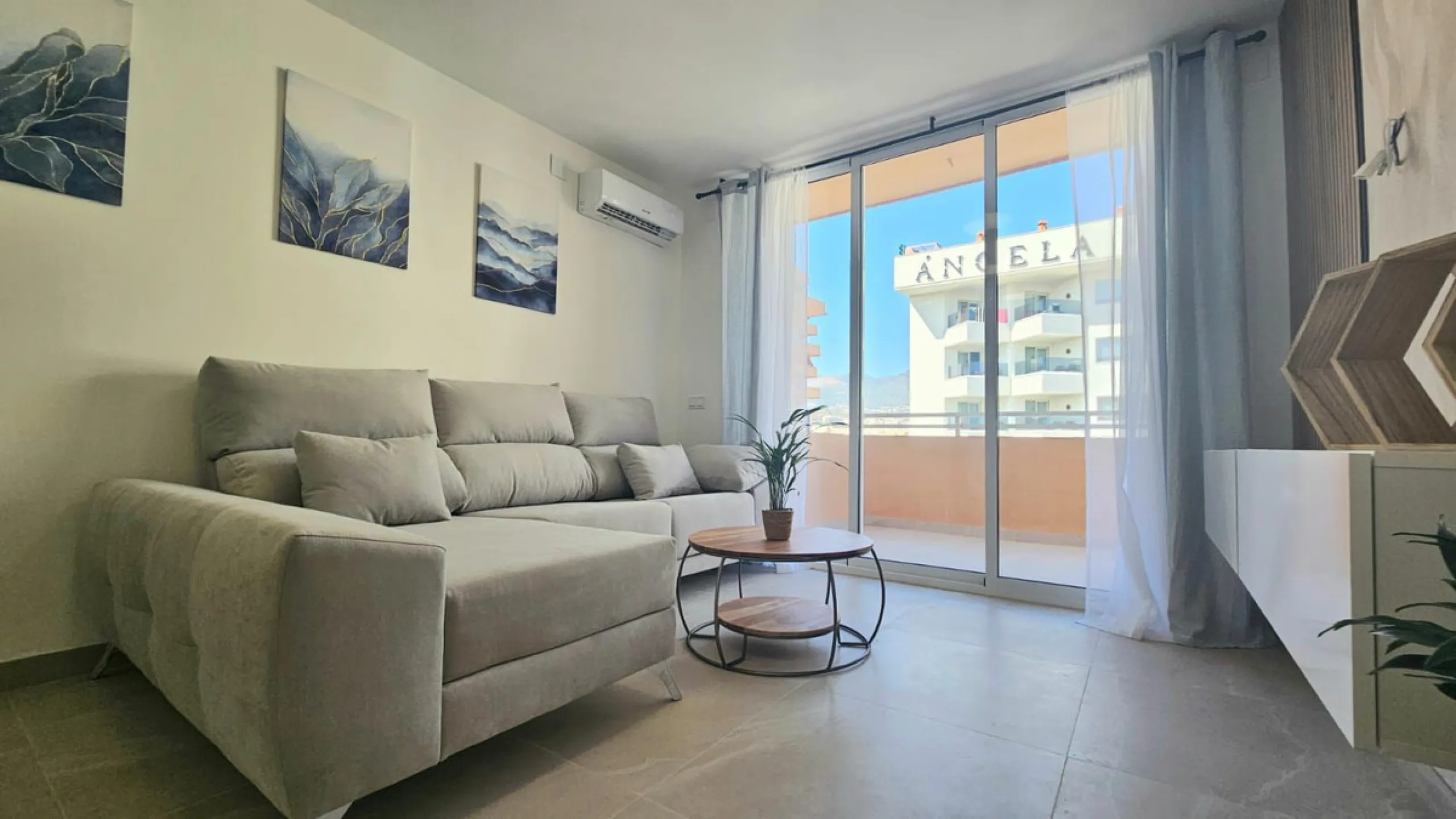 Middle Floor Apartment, Fuengirola, Costa del Sol.