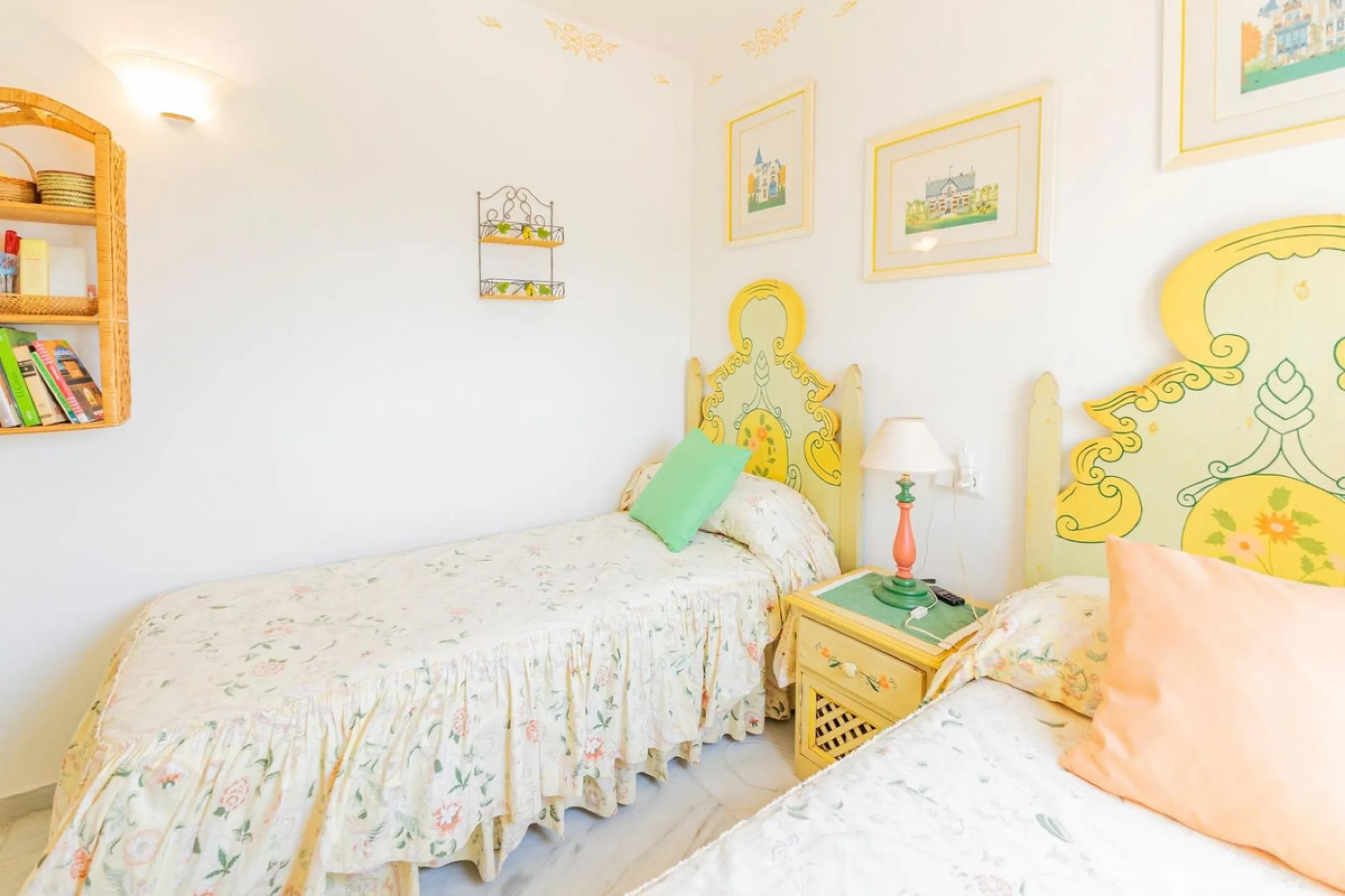 ✨ Living next to the Artola dunes and the best beach in Marbella ✨