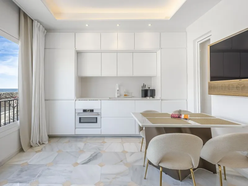 Apartment - Top Floor Apartment в продаже в Marbella, Málaga. В доме 2 спален и 2 ванных комнат. Площадь дома 64 м²