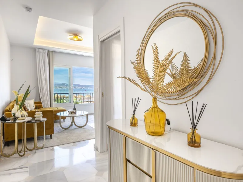 Apartment - Top Floor Apartment в продаже в Marbella, Málaga. В доме 2 спален и 2 ванных комнат. Площадь дома 64 м²