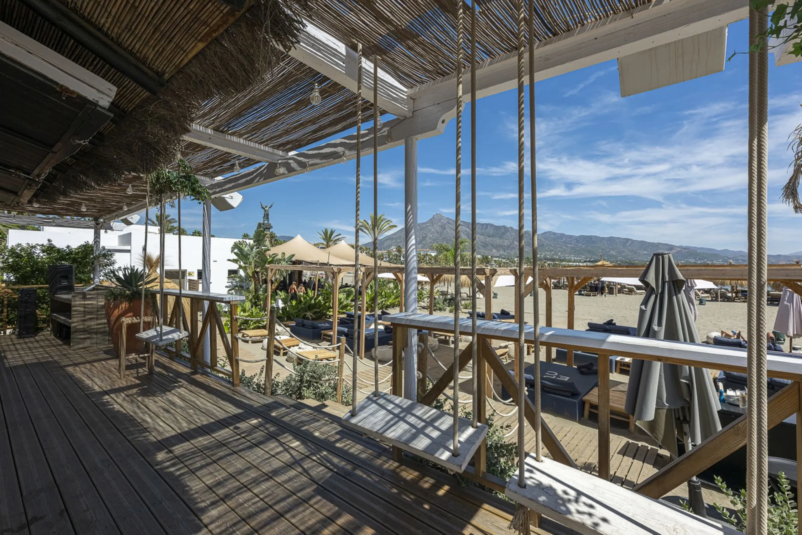 Apartment - Top Floor Apartment в продаже в Marbella, Málaga. В доме 2 спален и 2 ванных комнат. Площадь дома 64 м²