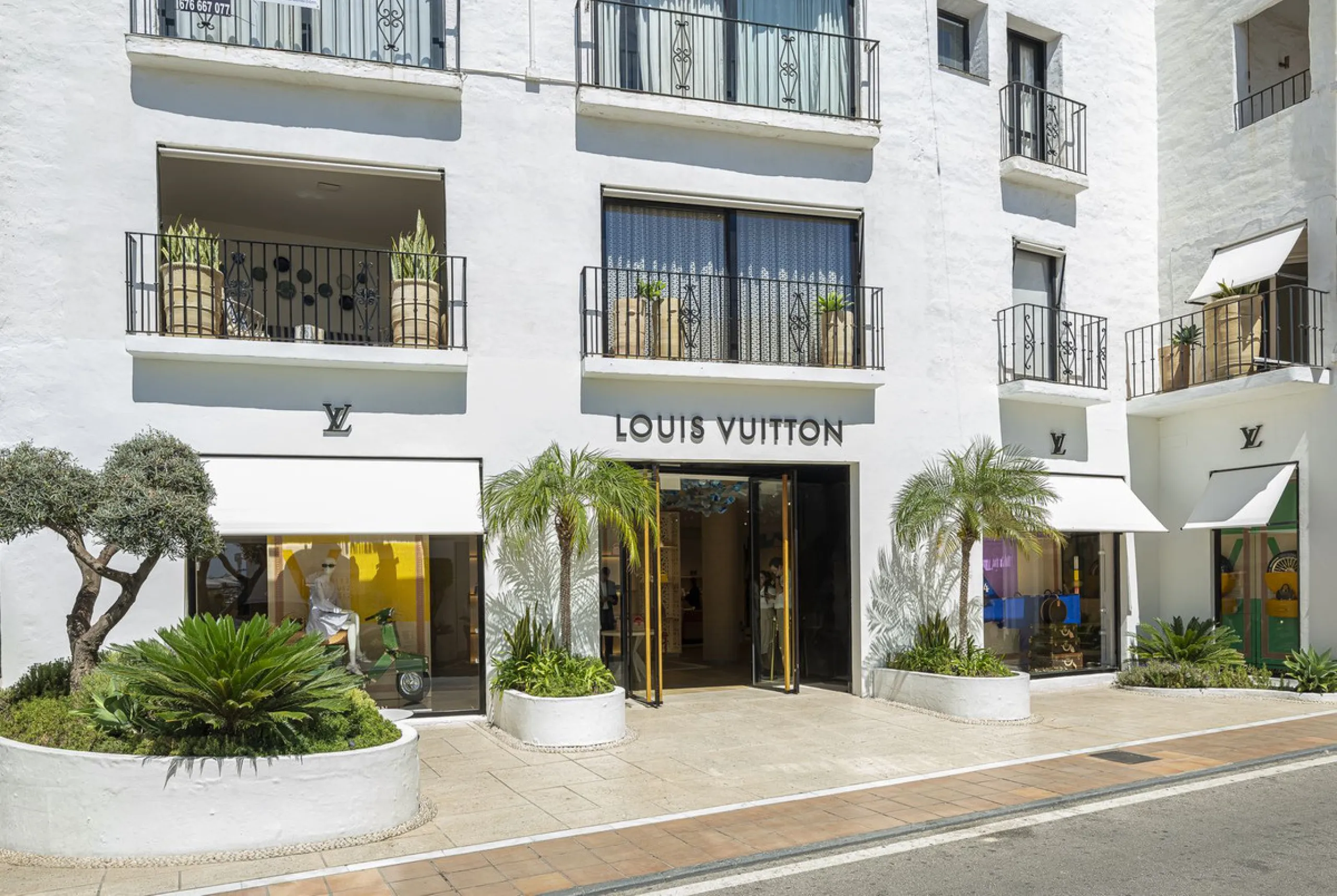 Apartment - Top Floor Apartment в продаже в Marbella, Málaga. В доме 2 спален и 2 ванных комнат. Площадь дома 64 м²