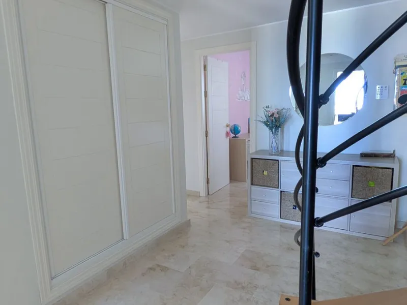 ✨Exclusive penthouse in Estepona with dreamy sea views✨