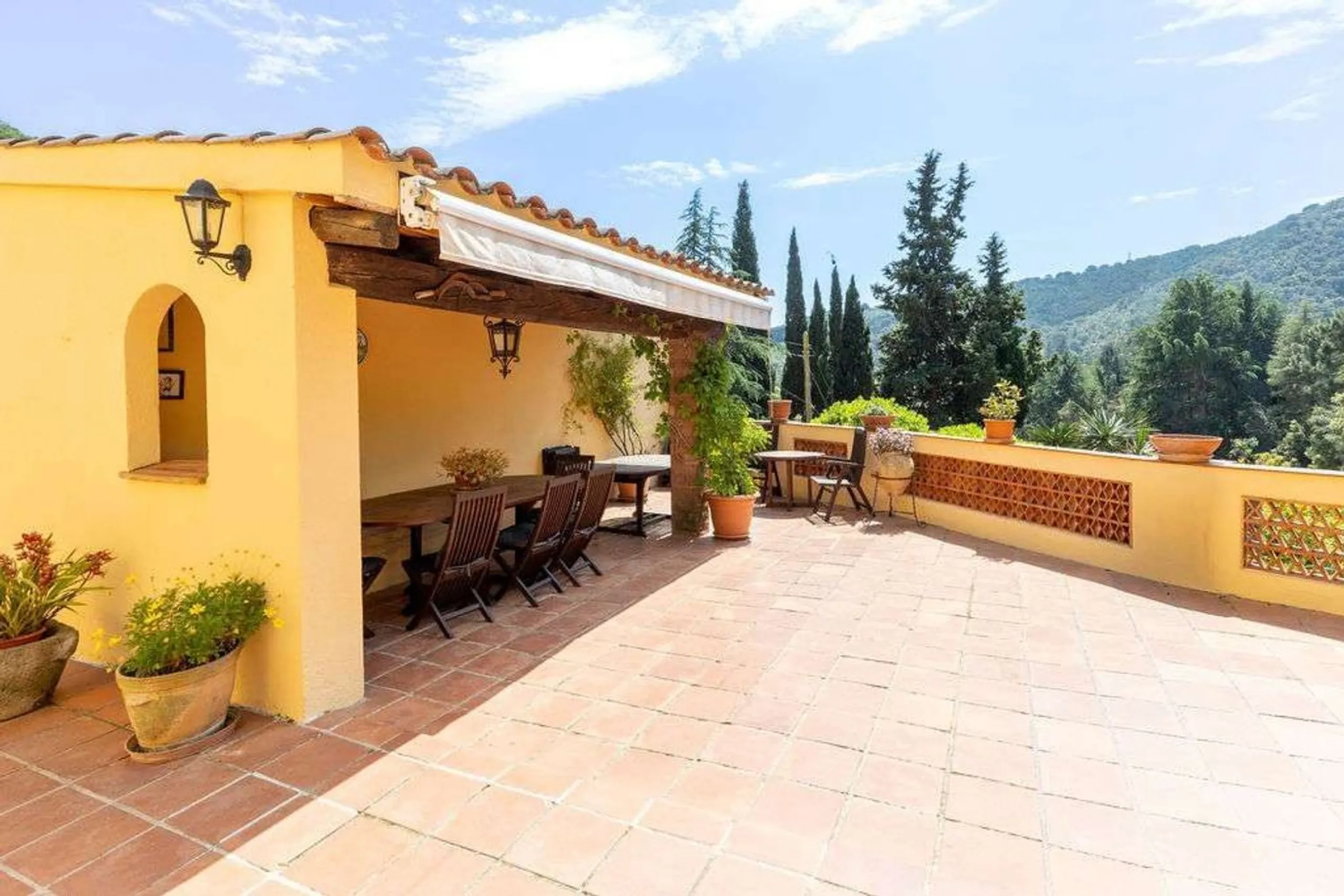 Rehabilitated Catalan Masia with Privacy and Multiple Buildings in the Province of Barcelona