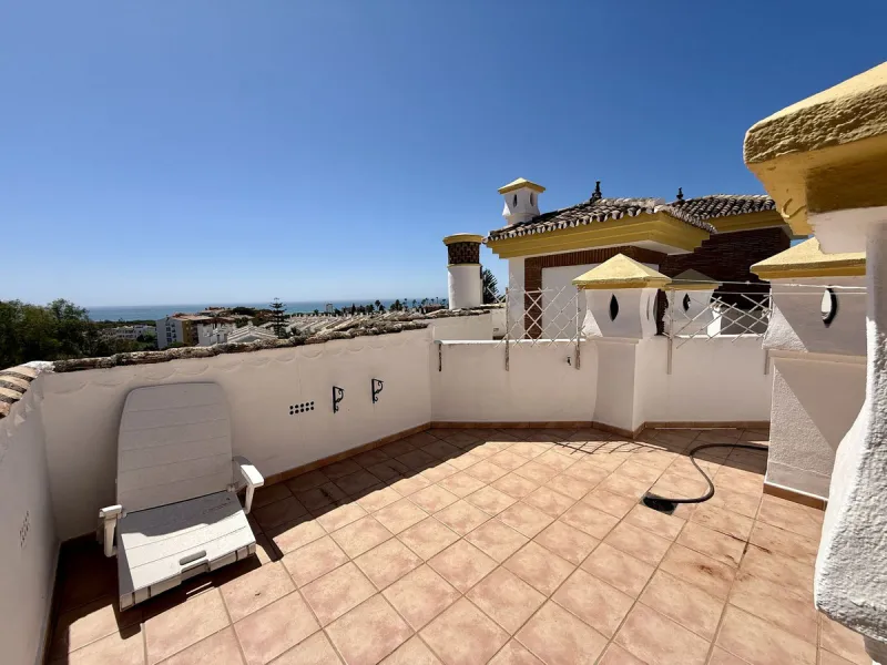 Apartment - Penthouse в продаже в Mijas, Málaga. В доме 2 спален и 2 ванных комнат. Площадь дома 89 м²