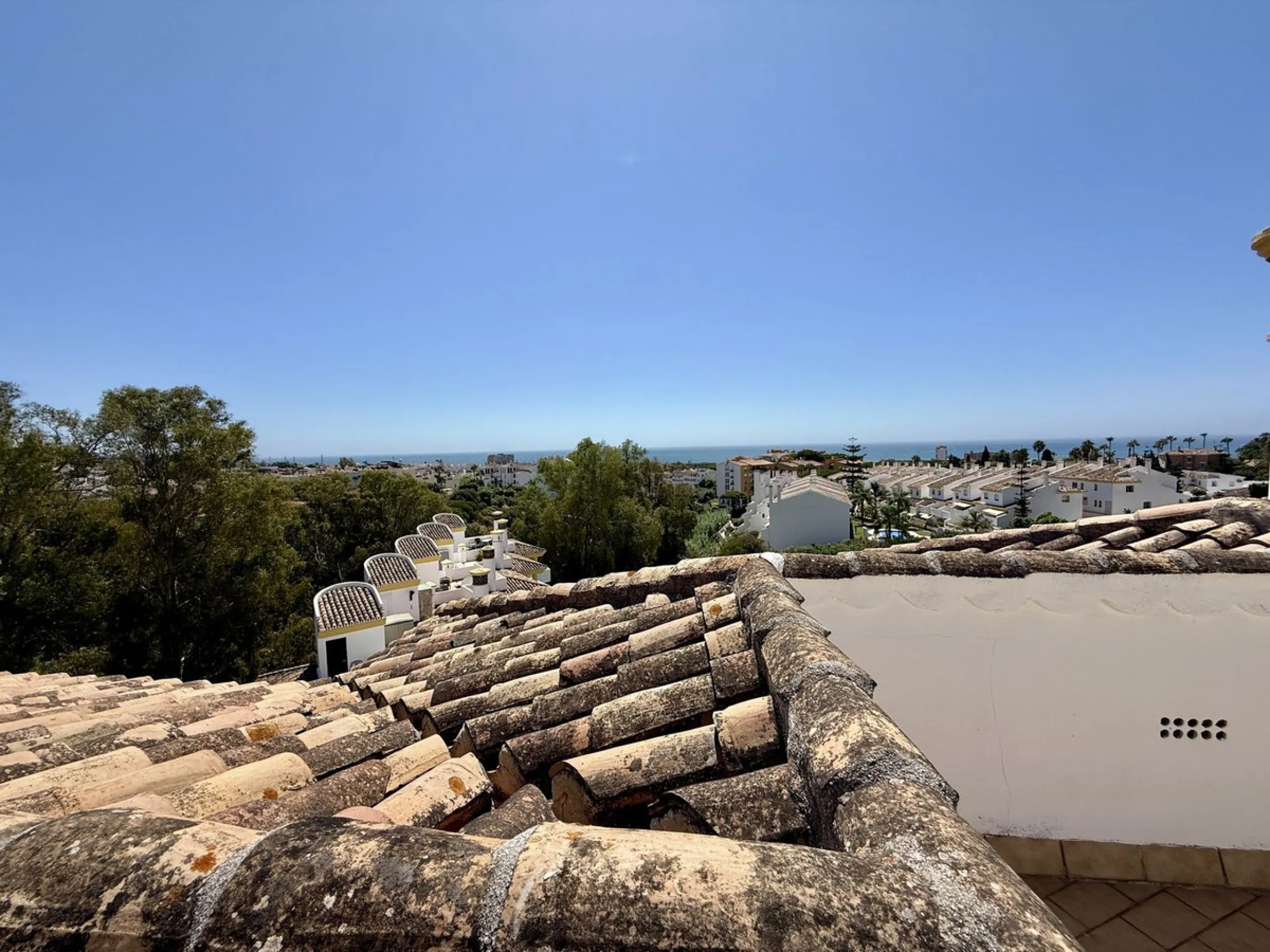 Apartment - Penthouse в продаже в Mijas, Málaga. В доме 2 спален и 2 ванных комнат. Площадь дома 89 м²