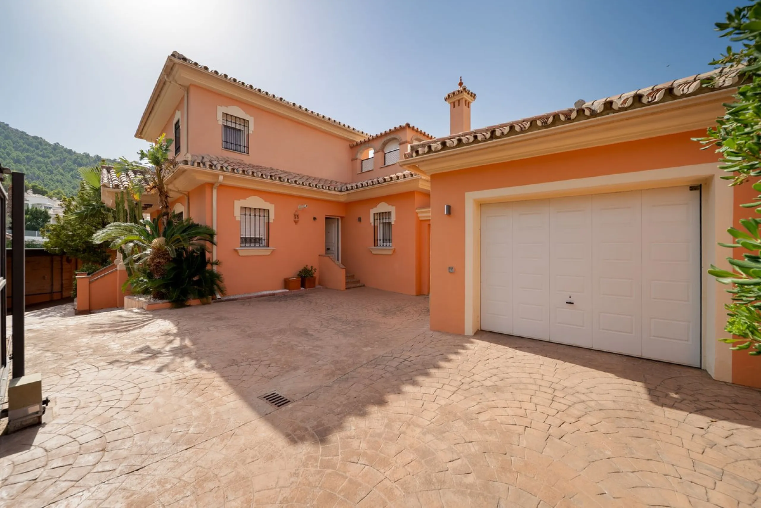 Luxury Andalusian Villa with Panoramic Sea Views – Buenavista, Mijas,