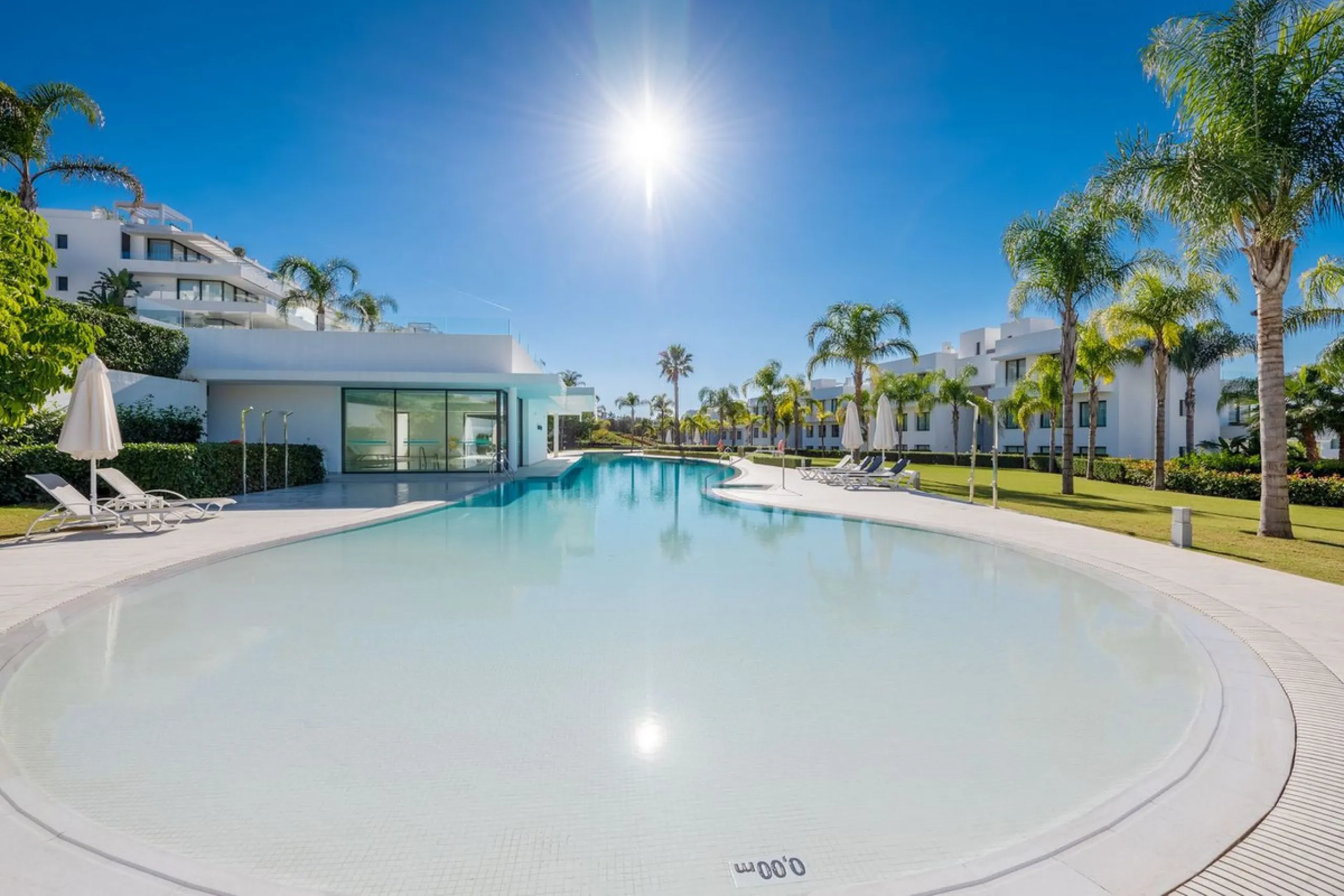 Located in the sought-after Cataleya Phase 2, this rare 2-bedroom first-floor apartment combines modern luxury, expansive outdoor living, and a prime Costa del Sol address. With only three apartments of this layout in the entire development, it offers unm