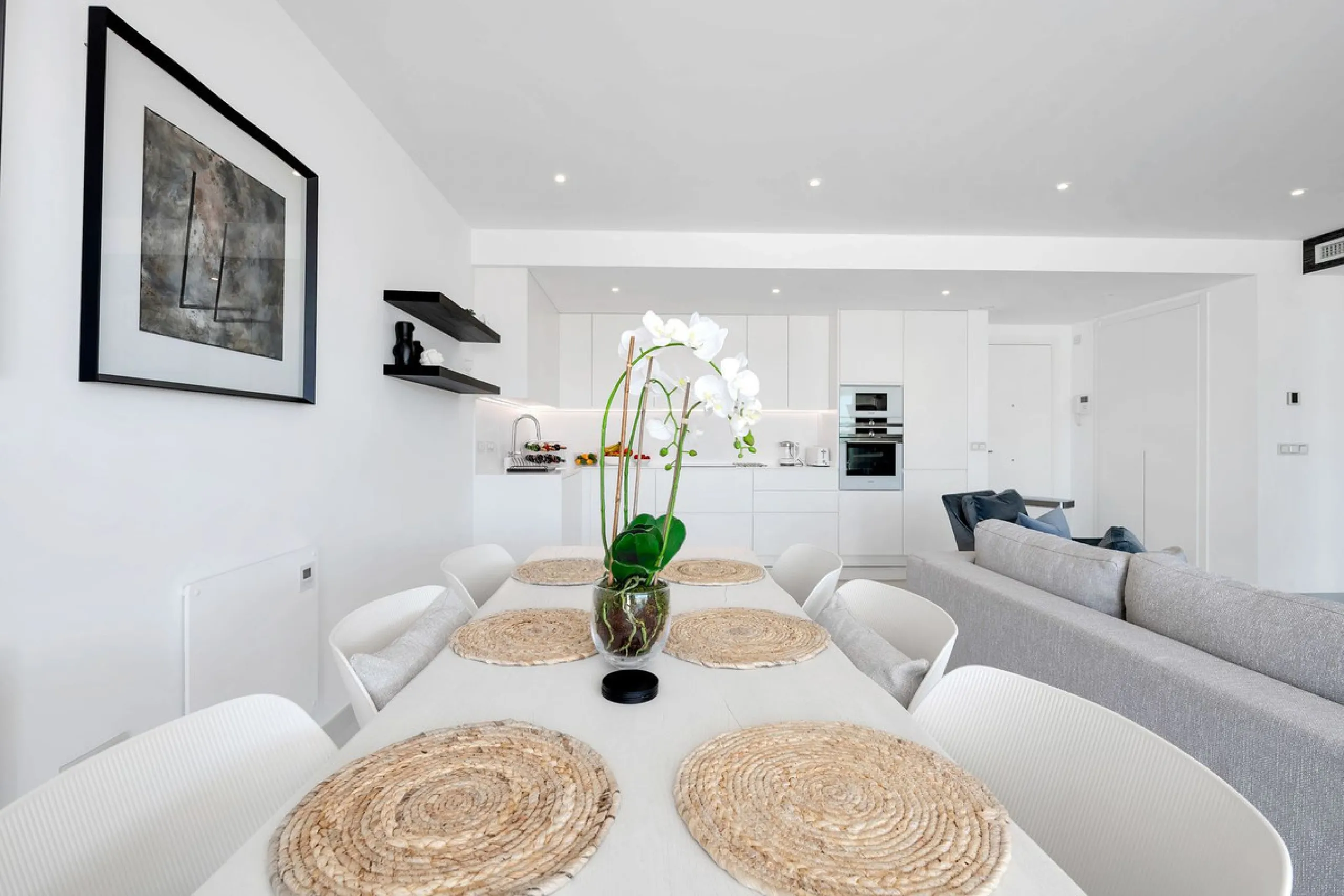 Located in the sought-after Cataleya Phase 2, this rare 2-bedroom first-floor apartment combines modern luxury, expansive outdoor living, and a prime Costa del Sol address. With only three apartments of this layout in the entire development, it offers unm