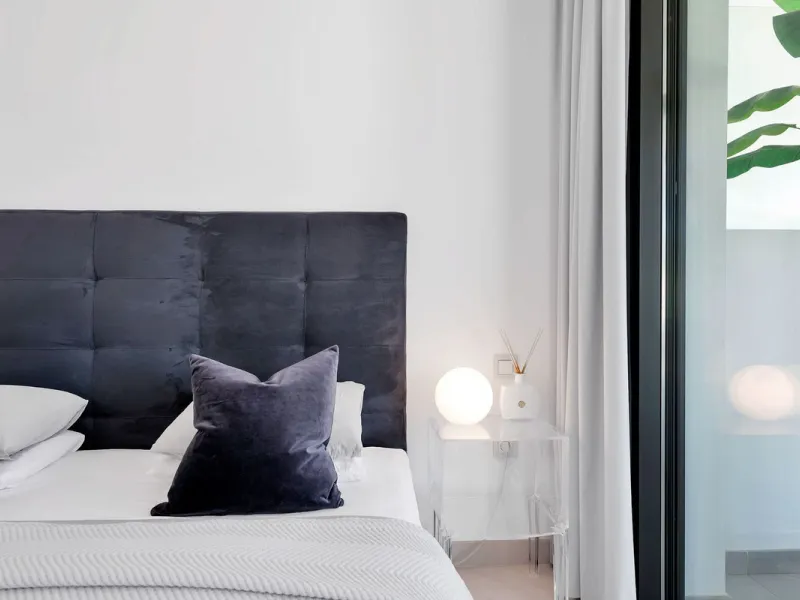 Located in the sought-after Cataleya Phase 2, this rare 2-bedroom first-floor apartment combines modern luxury, expansive outdoor living, and a prime Costa del Sol address. With only three apartments of this layout in the entire development, it offers unm