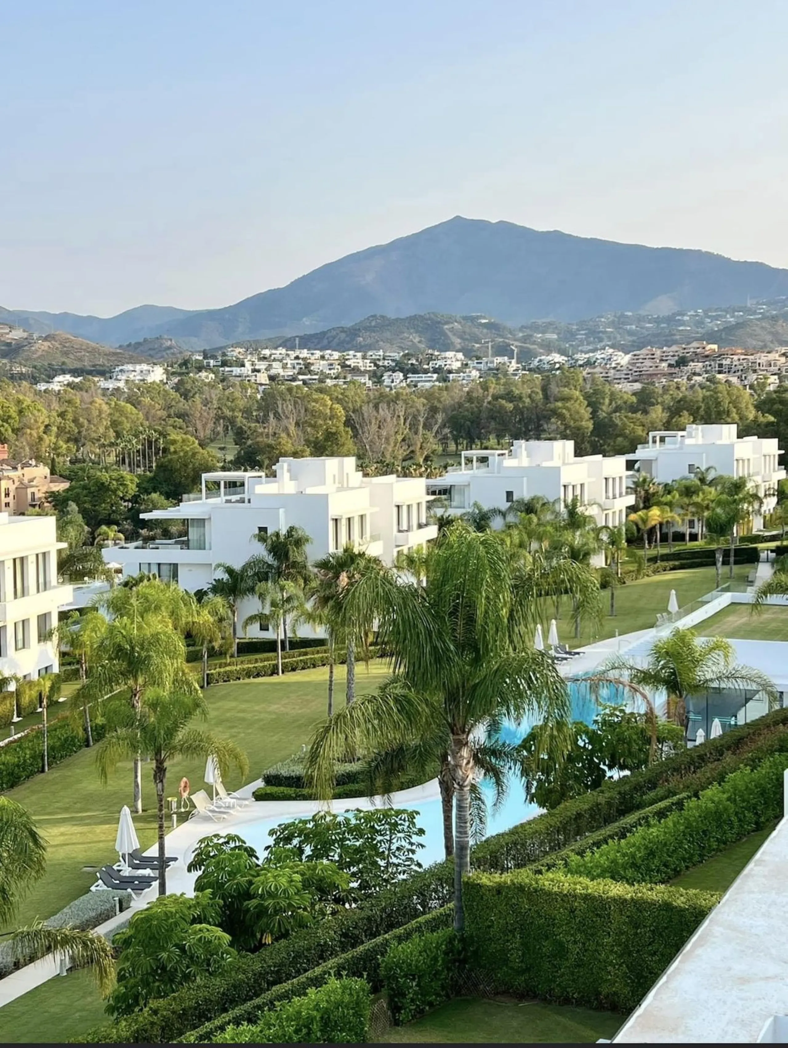 Located in the sought-after Cataleya Phase 2, this rare 2-bedroom first-floor apartment combines modern luxury, expansive outdoor living, and a prime Costa del Sol address. With only three apartments of this layout in the entire development, it offers unm