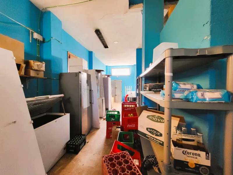 Excellent Investment Opportunity. Restaurant on the beachfront, located in the charming coastal town of Sabinillas (Málaga), with spectacular panoramic sea views.