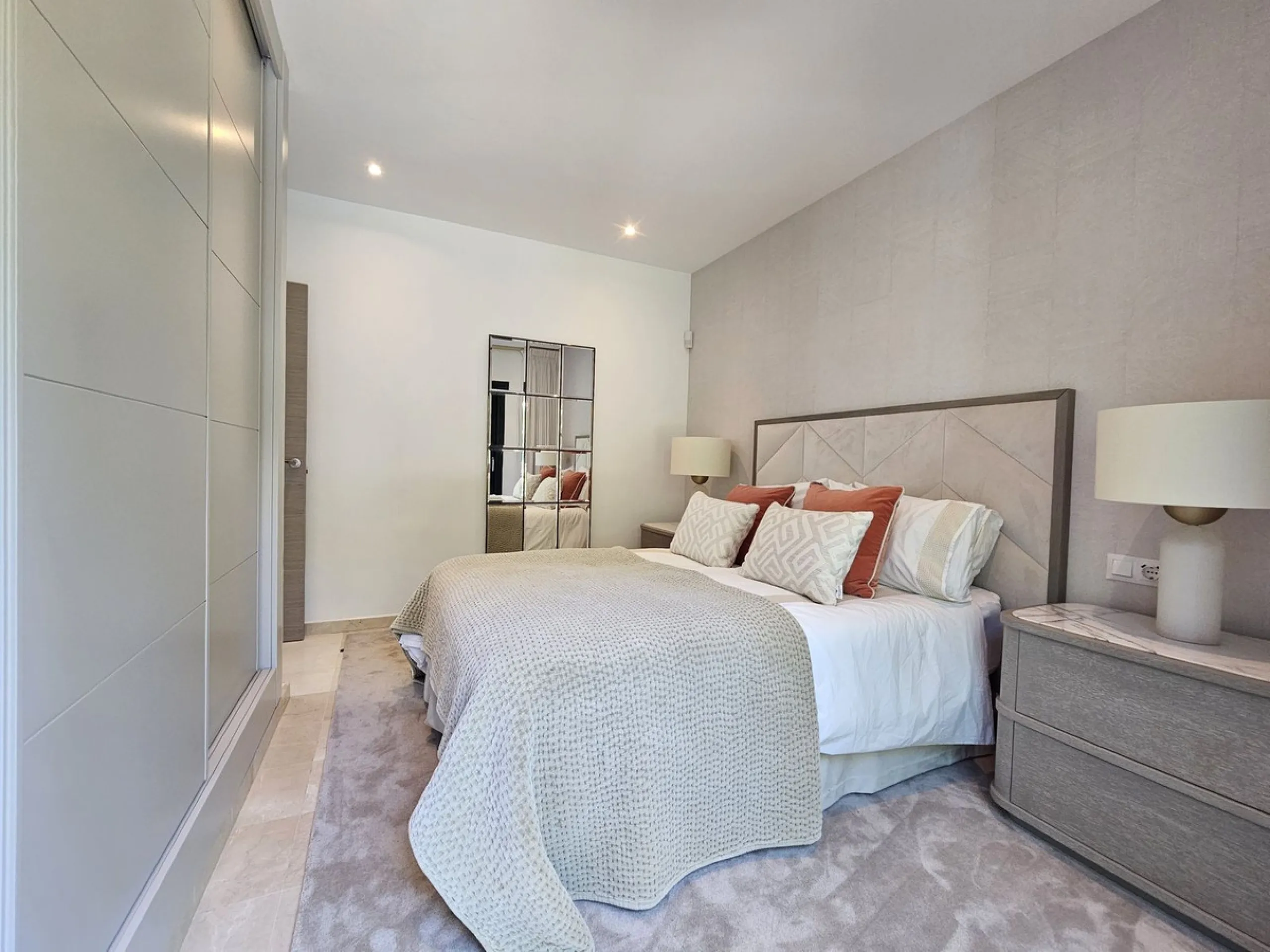 Beautiful Villa on a double plot located in the exclusive Monte Mayor estate, Benahavís