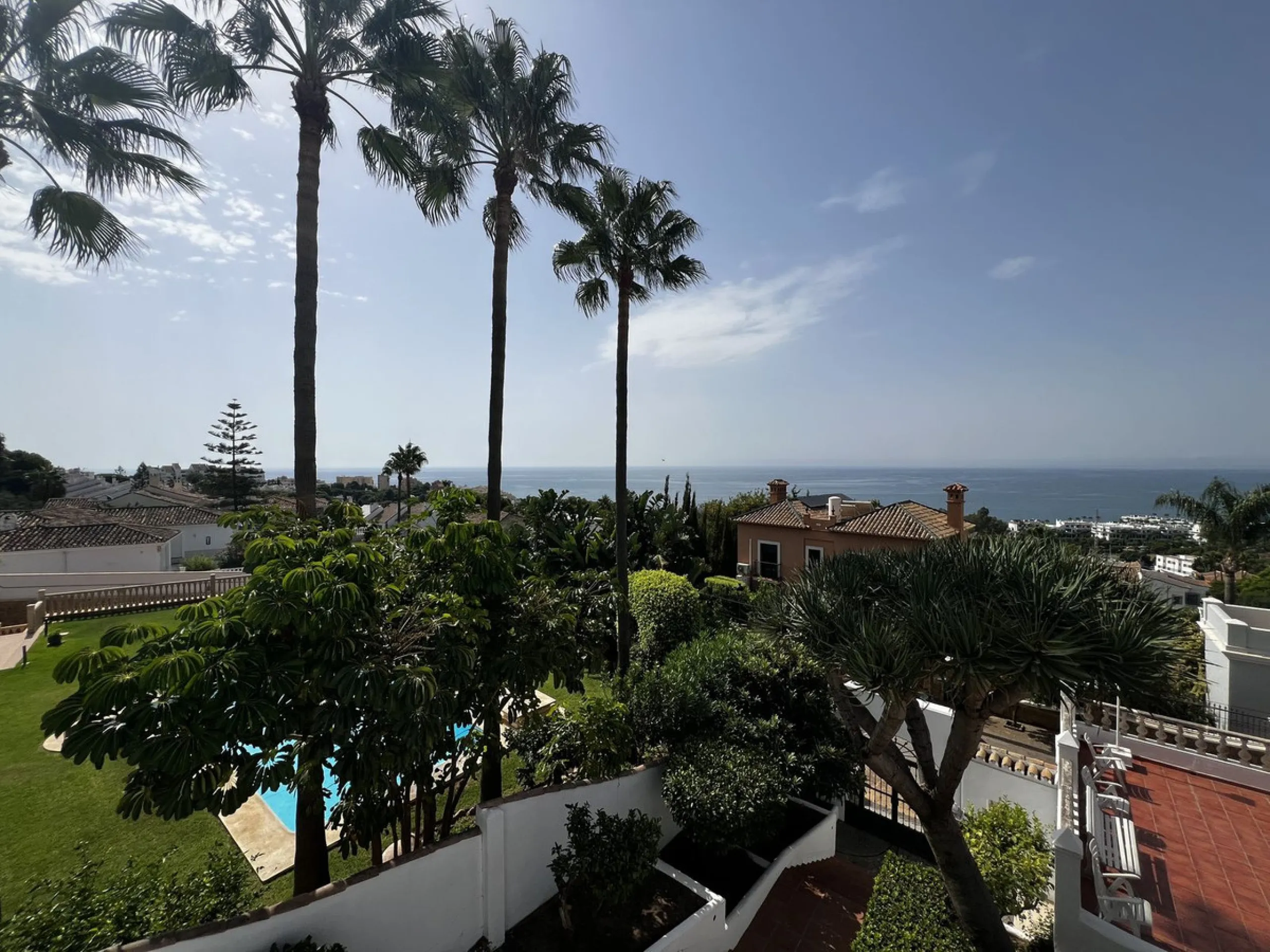 *Spacious Villa with Sea Views in Estepona / Seghers*