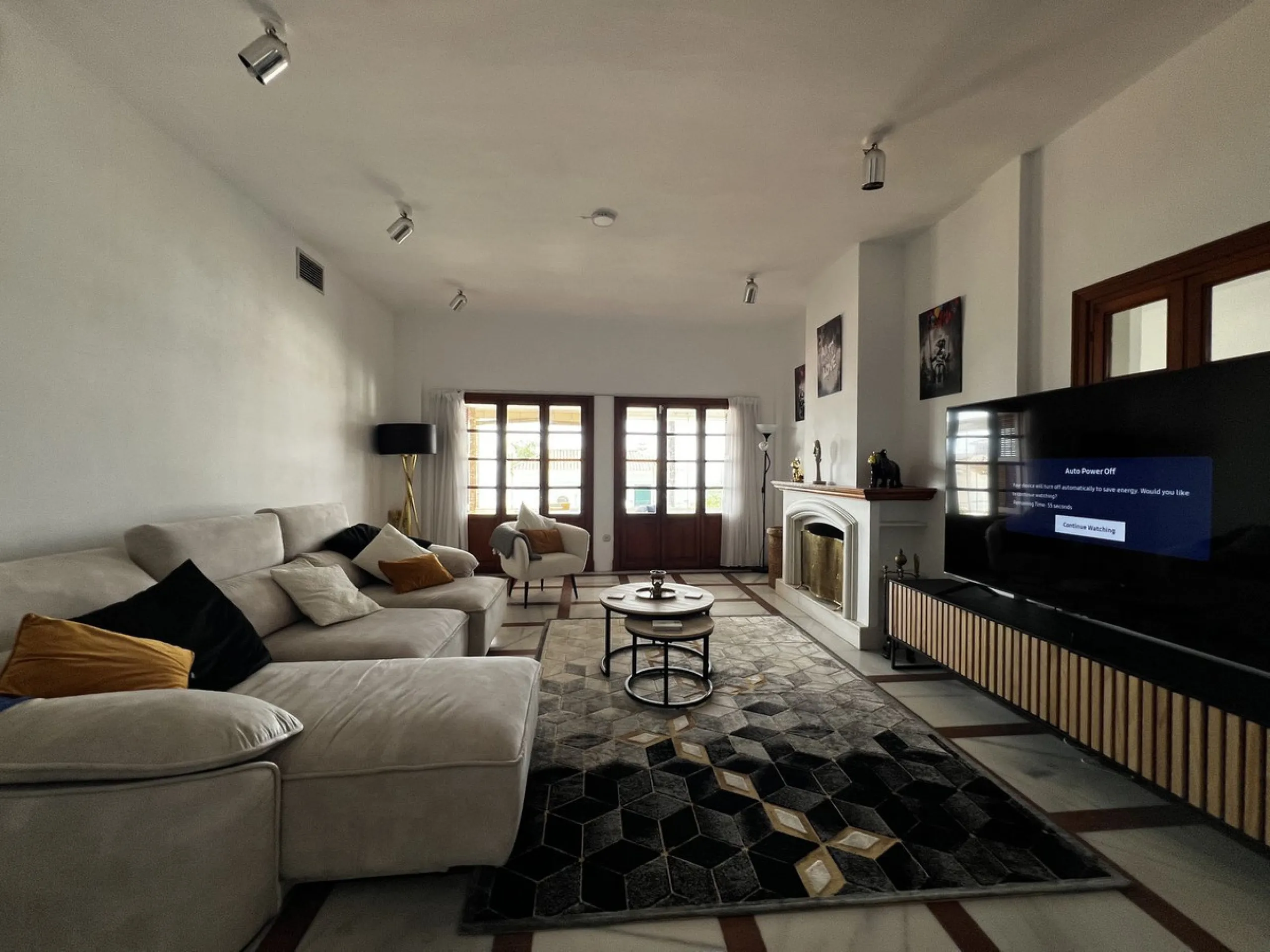 *Spacious Villa with Sea Views in Estepona / Seghers*