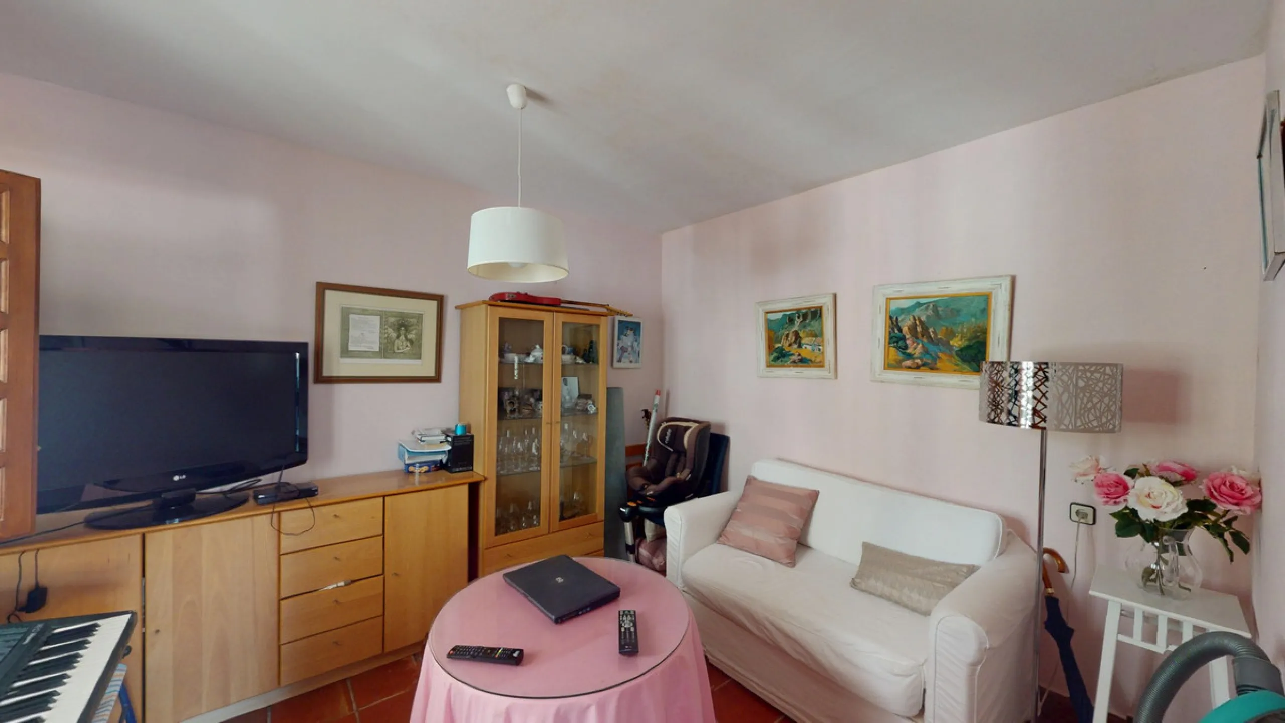 This beautiful Spanish villa spans two floors and features three bedrooms, including an impressive primary suite, and two bathrooms, blending traditional Andalusian charm with modern comfort. The Mediterranean-inspired design is reflected in the terracott