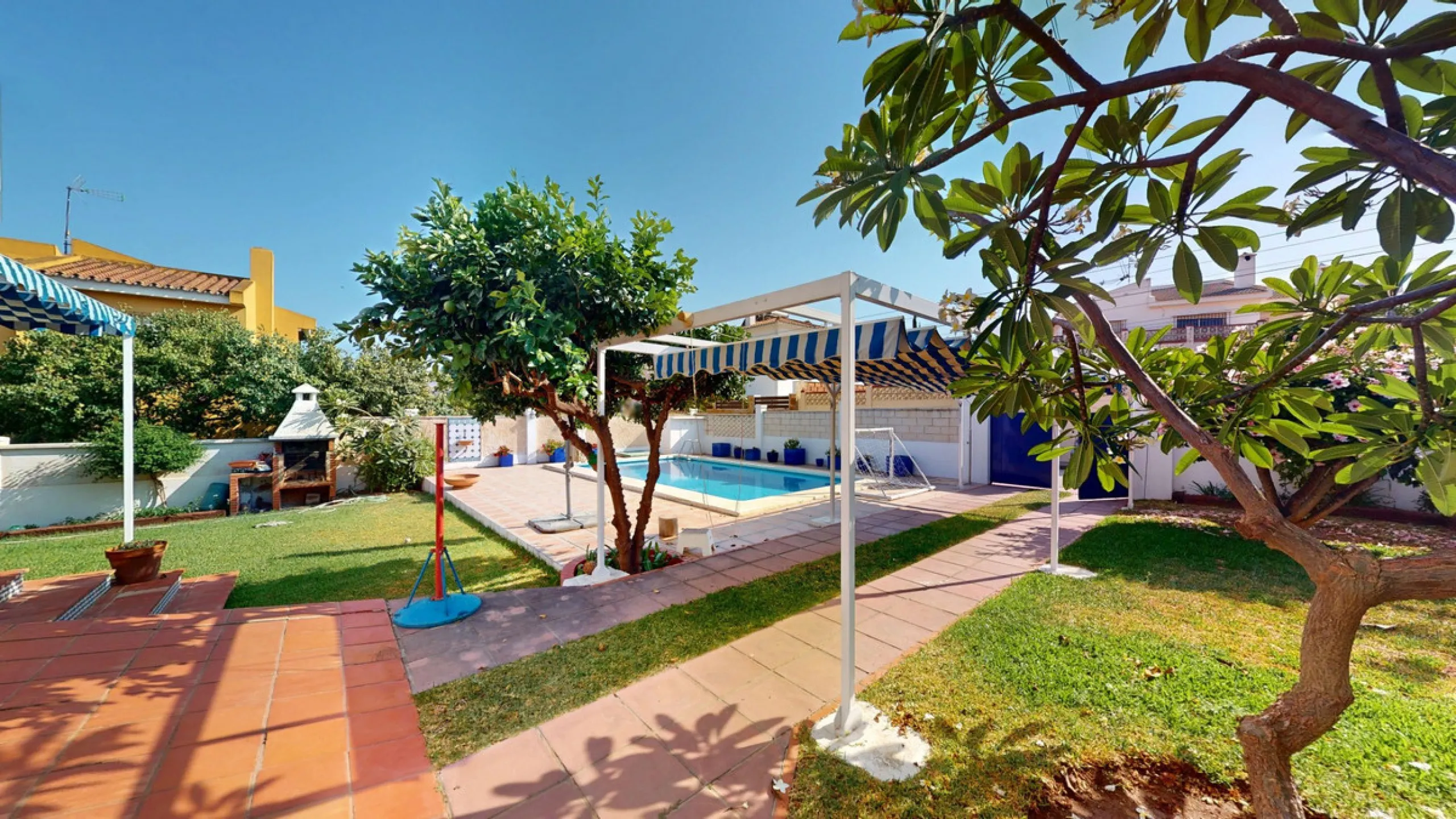 This beautiful Spanish villa spans two floors and features three bedrooms, including an impressive primary suite, and two bathrooms, blending traditional Andalusian charm with modern comfort. The Mediterranean-inspired design is reflected in the terracott