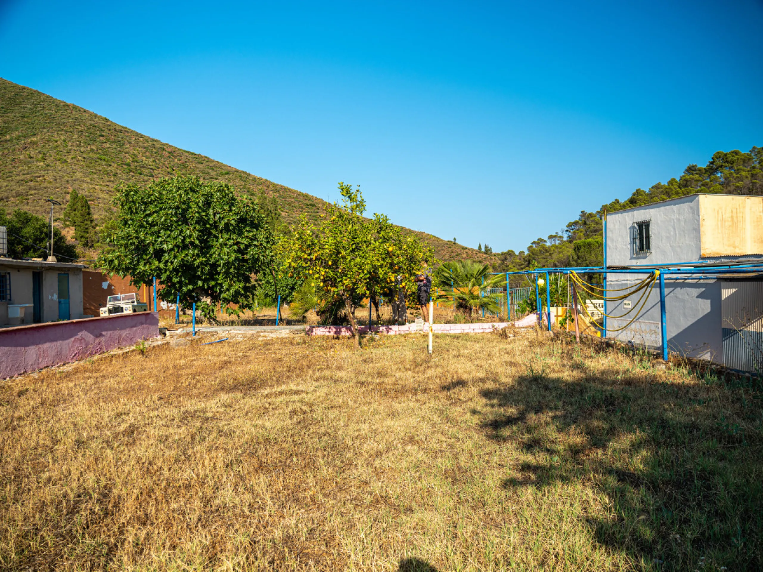 Finca Río Linarejos is a rare self-sustaining oasis in the heart of Andalucia, representing a unique investment opportunity that perfectly combines independence, safety, sustainability, and long-term financial potential. This exclusive estate offers more 