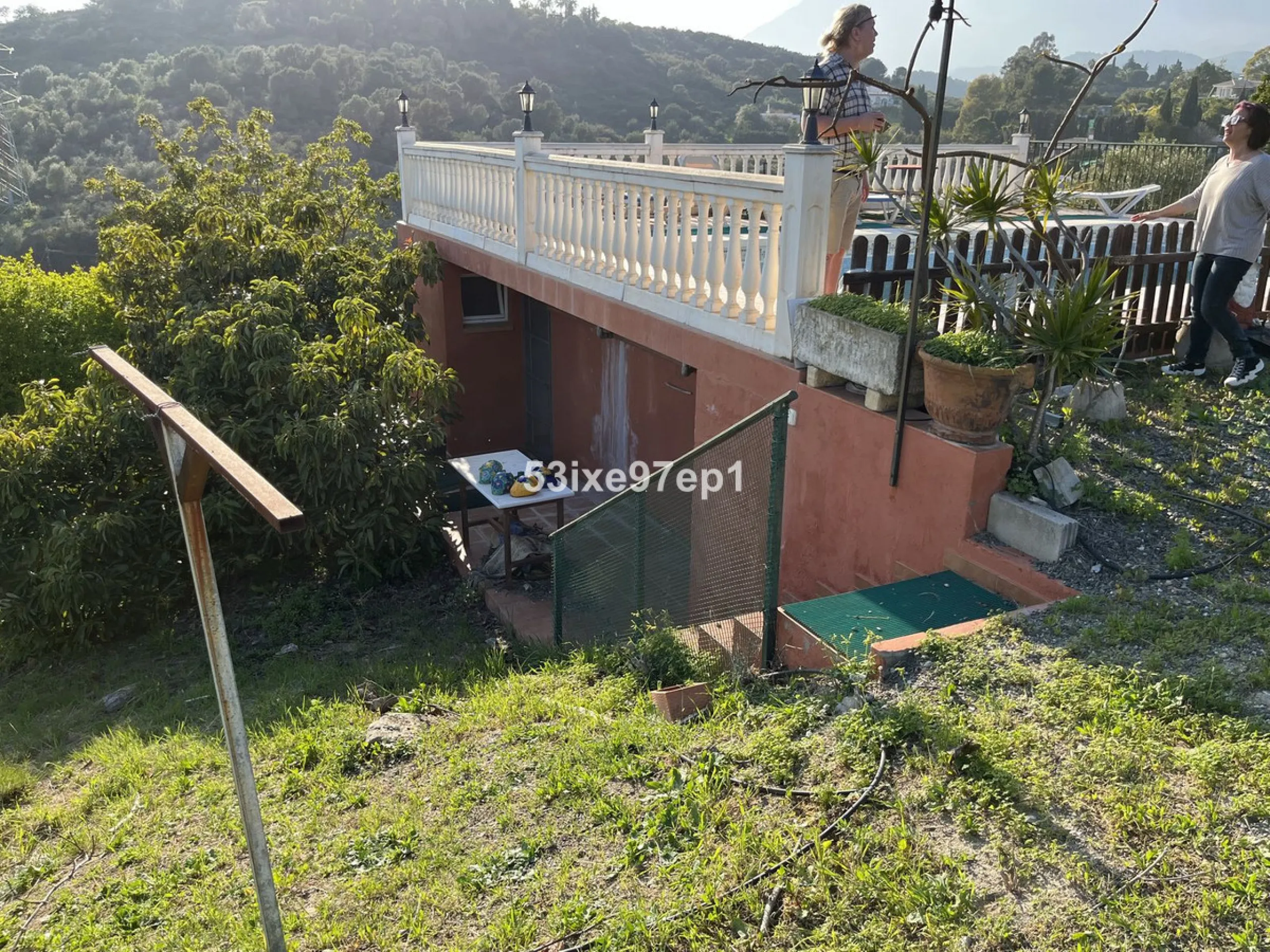 Now there is an opportunity to buy this large bright plot with views of the sea and rural / country Spain.