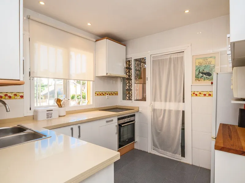 Located in the sought-after beachside area of Carib Playa, this spacious 3-bedroom, 2-bathroom apartment offers the perfect blend of comfort and convenience.