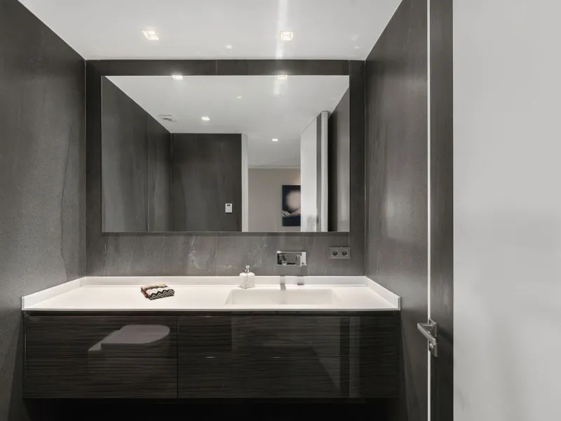House - Detached Villa в продаже в Marbella, Málaga. В доме 5 спален и 6 ванных комнат. Площадь дома 586 м². Площадь участка 1272 м²