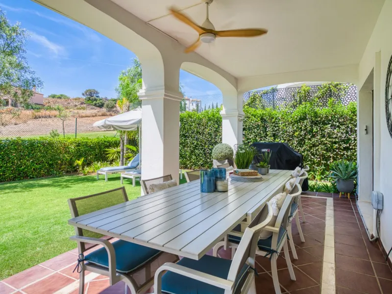 Elegant Three-Bedroom Detached Villa – Frontline Golf, West of Estepona
