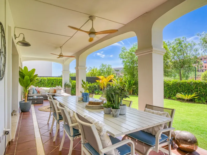 Elegant Three-Bedroom Detached Villa – Frontline Golf, West of Estepona