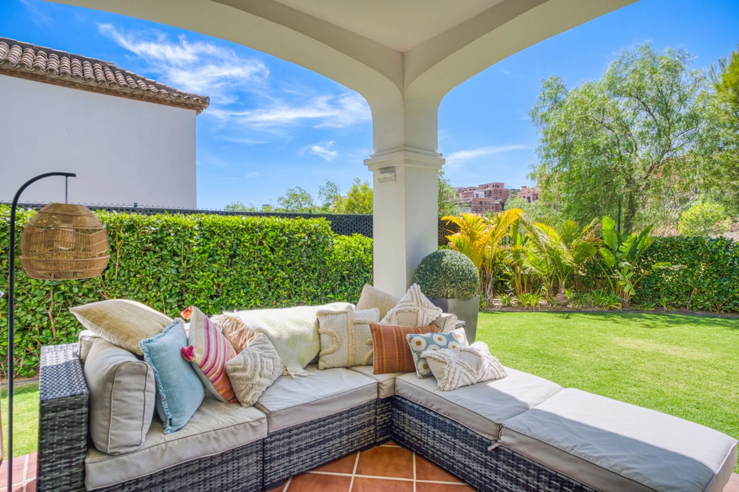 Elegant Three-Bedroom Detached Villa – Frontline Golf, West of Estepona