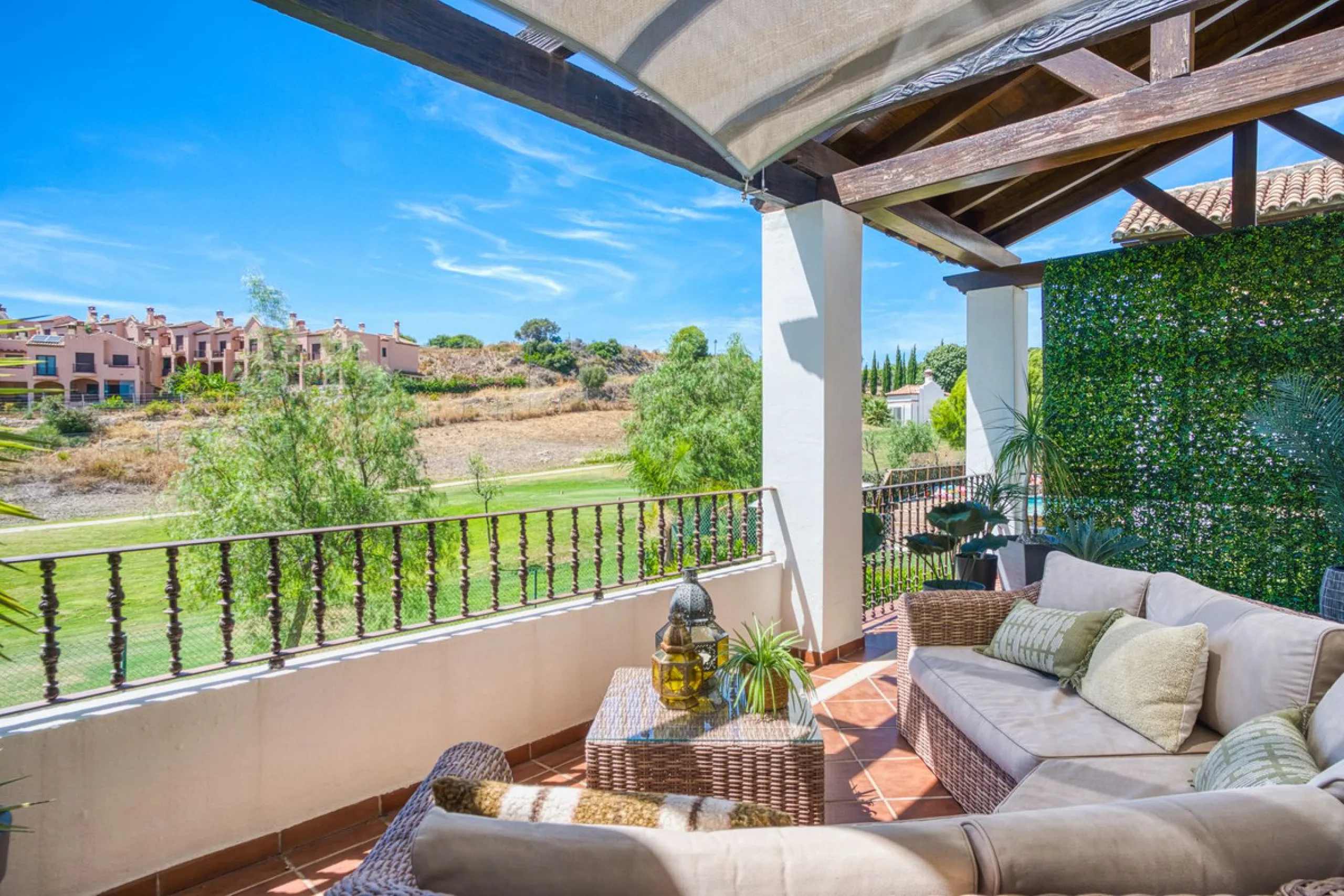 Elegant Three-Bedroom Detached Villa – Frontline Golf, West of Estepona