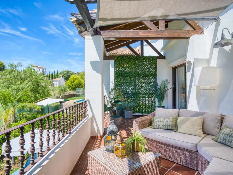 Elegant Three-Bedroom Detached Villa – Frontline Golf, West of Estepona